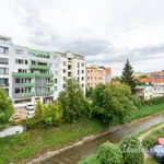 Rent 3 bedroom apartment in Praha 4