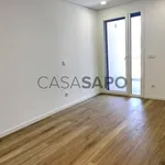 Rent 2 bedroom apartment of 114 m² in Loures