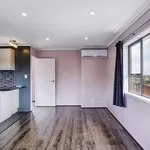 Rent 4 bedroom house in Auckland