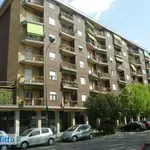 Affitto 2 camera appartamento di 70 m² in Paderno Dugnano