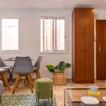 Rent 3 bedroom apartment of 65 m² in barcelona