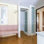 Rent 2 bedroom apartment of 120 m² in Roma