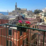 Rent 4 bedroom apartment of 75 m² in Genova