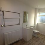 Rent 4 bedroom house in Exeter