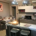 Rent 2 bedroom apartment of 70 m² in Milano