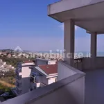 Affitto 5 camera casa di 180 m² in Pescara