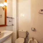 Rent 5 bedroom apartment in Valencia