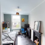 Rent 5 bedroom flat in South West England