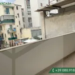 Affitto 3 camera appartamento di 85 m² in Bari