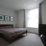 Rent 4 bedroom apartment in Scotland