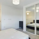 Rent 2 bedroom flat in South East England