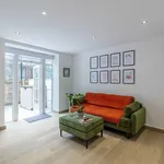 Rent 3 bedroom apartment in London