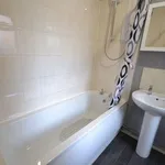 Rent 3 bedroom house in East Midlands