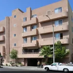 Rent 2 bedroom apartment of 83 m² in Los Angeles