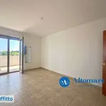 Affitto 4 camera appartamento di 130 m² in Bari