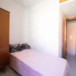 Rent a room of 85 m² in madrid