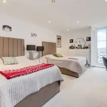 Rent 4 bedroom flat in London