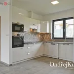 Pronajměte si 1 ložnic/e dům o rozloze 230 m² v Neveklov