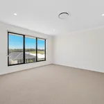 Rent 4 bedroom house in Redland Bay