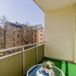 Rent 1 bedroom apartment of 581 m² in Berlin