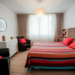 Alquilo 4 dormitorio casa de 180 m² en Minorca']