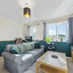 Rent 1 bedroom flat in Elmbridge