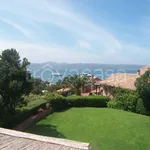 Rent 4 bedroom house of 150 m² in Arzachena