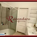 Rent 4 bedroom apartment of 150 m² in Milan