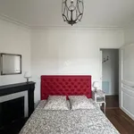 Appartement de 42 m² avec 3 chambre(s) en location à Versailles