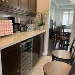 Appartement de 4359 m² avec 4 chambre(s) en location à Richmond Hill (Oak Ridges)