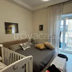 Rent 2 bedroom apartment of 75 m² in Napoli