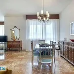 Rent 3 bedroom apartment of 95 m² in Florence