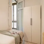 Rent a room of 105 m² in barcelona