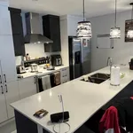 Rent 4 bedroom apartment in Sherbrooke