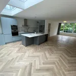 Rent 5 bedroom house of 136 m² in Kruiskerkbuurt