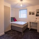 Rent 5 bedroom flat in West Midlands