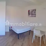 Affitto 3 camera appartamento di 55 m² in Bergamo