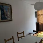 Rent a room in lisbon