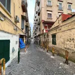 Affitto 2 camera appartamento di 30 m² in Naples