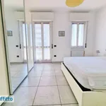 Rent 2 bedroom apartment of 65 m² in Milan