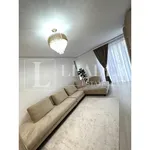 Rent 3 bedroom apartment of 100 m² in Bucuresti