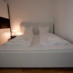 Miete 3 Schlafzimmer wohnung von 56 m² in Berlin