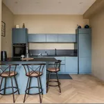 Appartement de 830 m² avec 3 chambre(s) en location à Lyon