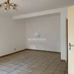 Rent 1 bedroom apartment of 51 m² in Carpentras