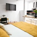 Rent 1 bedroom apartment of 34 m² in Madrid