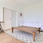 Rent 3 bedroom apartment in Ixelles