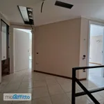 Affitto 4 camera appartamento di 120 m² in Spoleto