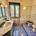 Rent 5 bedroom apartment of 160 m² in Foggia