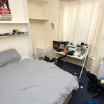 Rent 5 bedroom apartment in West Midlands