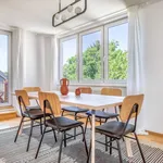 Miete 4 Schlafzimmer wohnung von 113 m² in Vienna